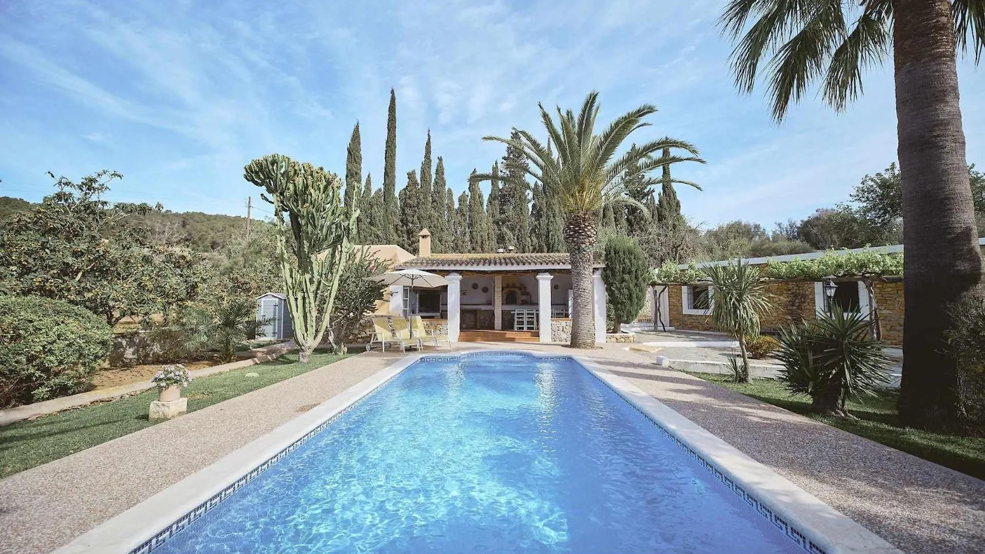 Can Valencià Montecristo Villa