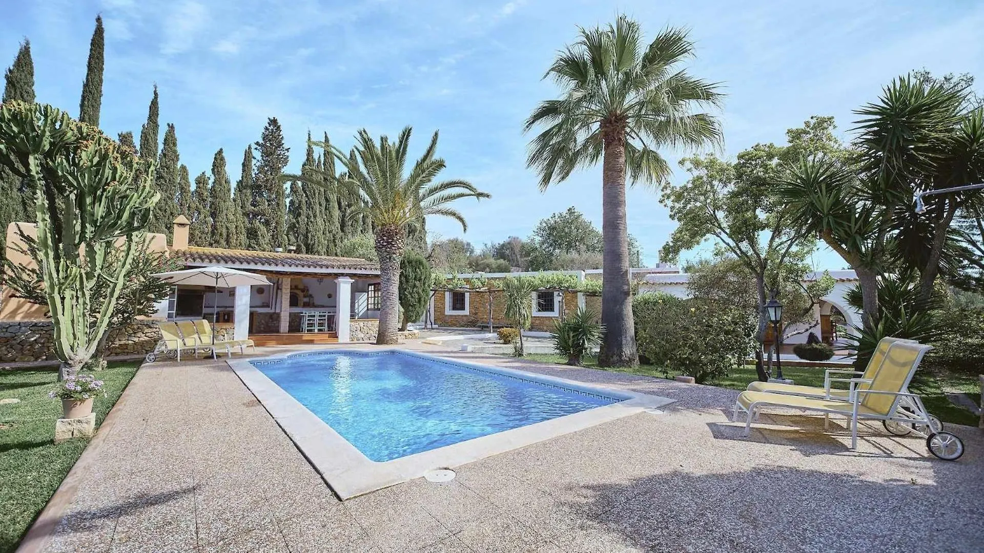 Can Valencià Montecristo Villa